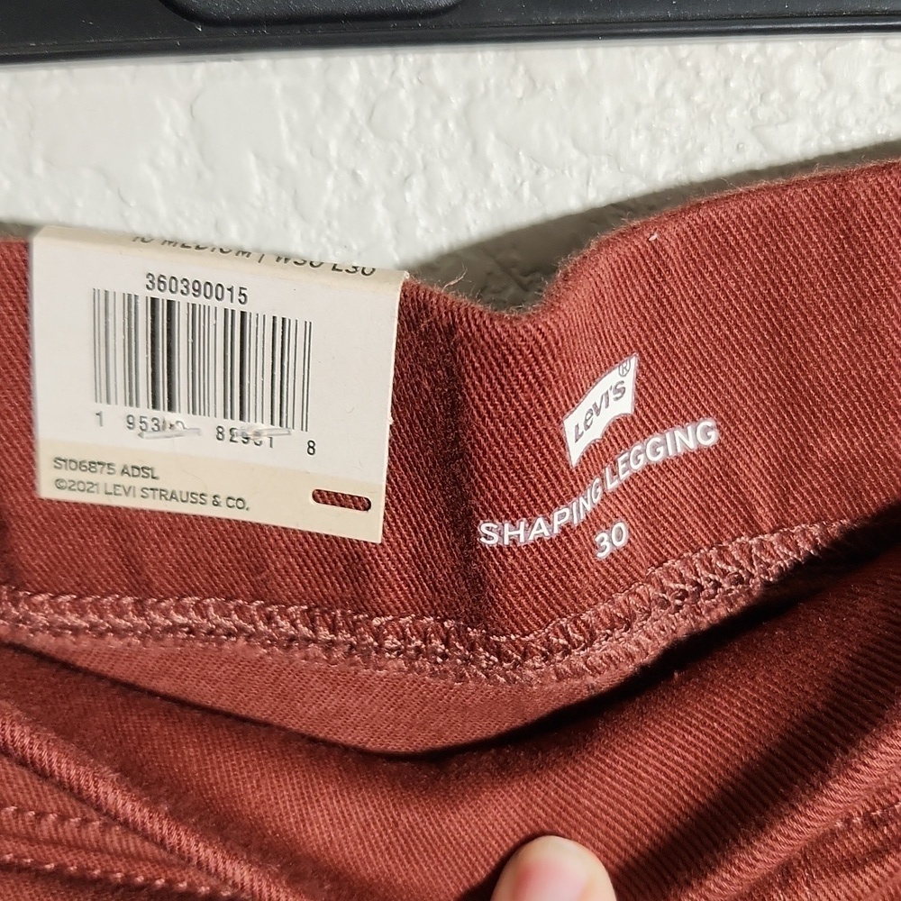 Levis Womens Shaping Leggings Maroon Rust Size 10 M NWT NEW 30 X 30 - Picture 4 of 14